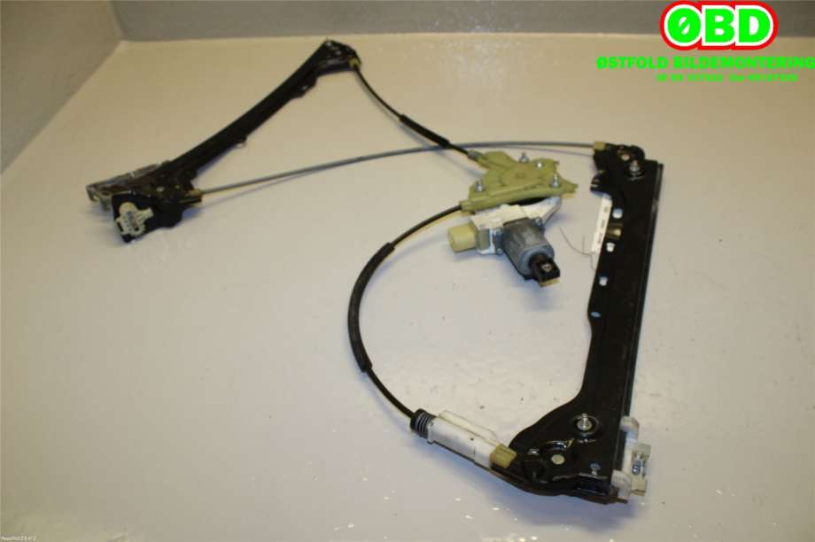 Ruteheis venstre foran til BMW 3-Serie 2005-2011 (E90/E91/E92/E93) (E90/E91/E92/E93) (BMW|51 33 7 193 455|)