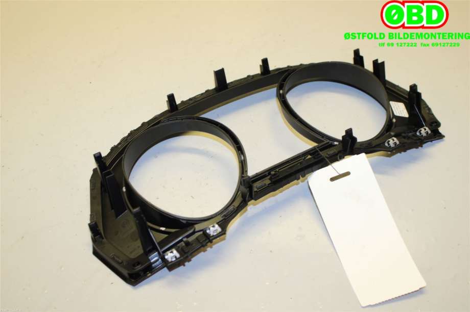 Dashbord diverse til VW Passat 2015-2019 (Fase 1) (B8) (B8) (VOLKSWAGEN|3G1 858 366 A||3G1858366A)