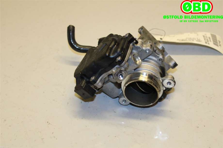 Spjeldhus til VW Passat 2015-2019 (Fase 1) (B8) (B8) (VOLKSWAGEN|04L 128 063 AA||04L128063AA)