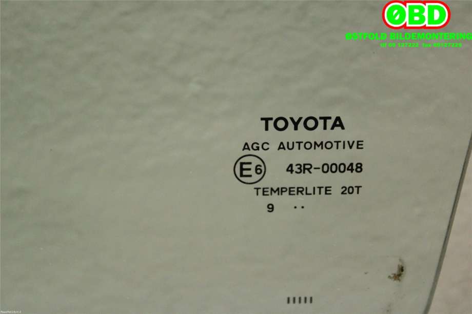 Siderute venstre bak til Toyota Avensis 2009-2015 (Type III, Fase 1) (TOYOTA|6810405150|)