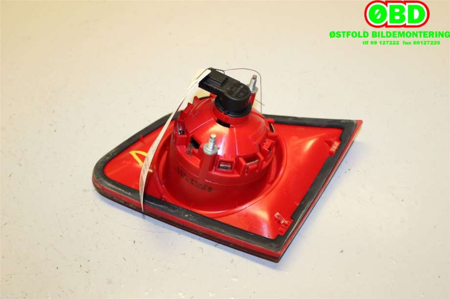 Baklykt venstre indre til VW Passat 2005-2010 (B6) (B6) (VOLKSWAGEN|3C9 945 093||3C9945093)