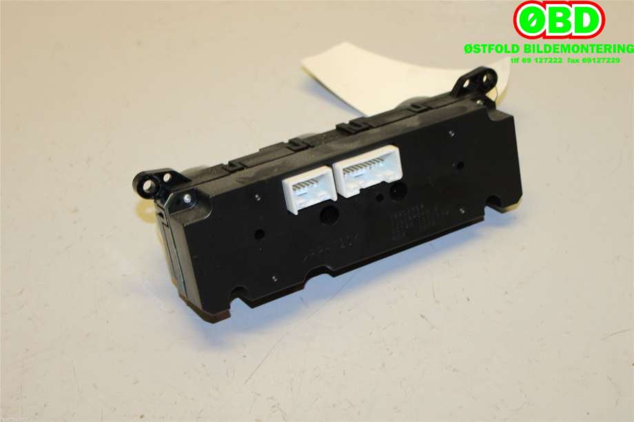Varmeapparat betjening til Mitsubishi L200 2006-2015 (Type IV)  (MITSUBISHI|7820A362|)