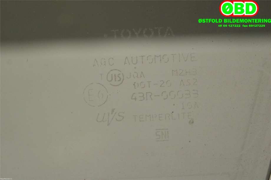 Siderute venstre foran til Toyota Prius 2009-2016 (Type III) (COMBI) (COMBI) (TOYOTA|6810247081|6810247082|)