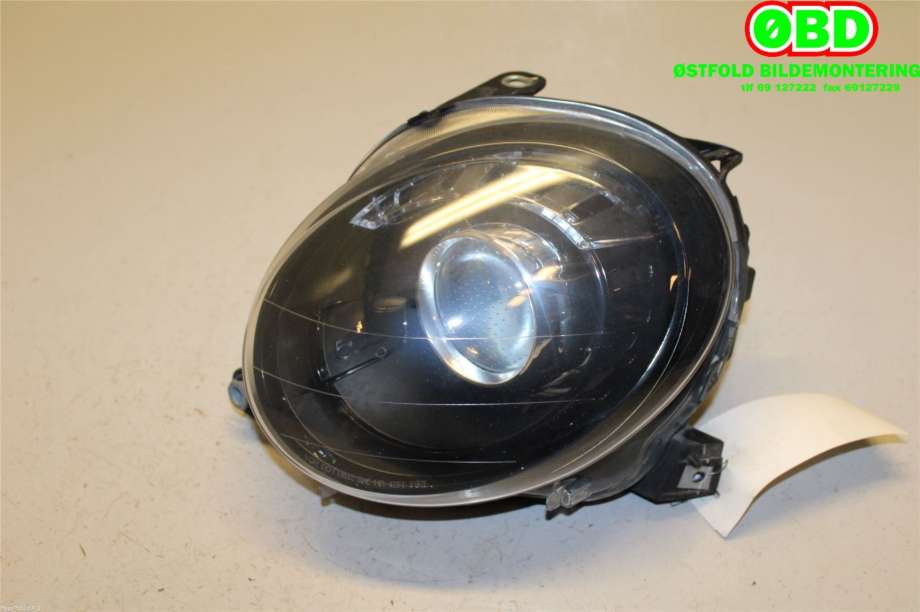 Frontlykt venstre halogen til Fiat 500 2008-2020 (FIAT|68172231AC|)
