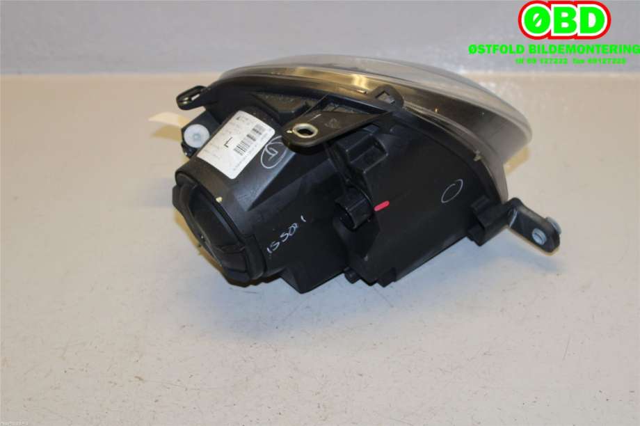 Frontlykt venstre halogen til Fiat 500 2008-2020 (FIAT|68172231AC|)