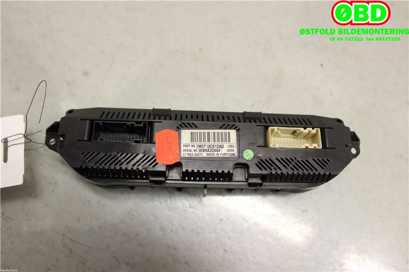 Varmeapparat betjening til Ford Focus 2004-2007 (Type II, Fase 1)  (FORD|1698890||7M5T18C612AD)