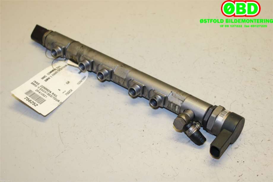 Dyseskinne (fuelrail) til BMW 5-Serie 2003-2010 (E60/E61) (E60/E61) (BMW||0445214184|7809129)