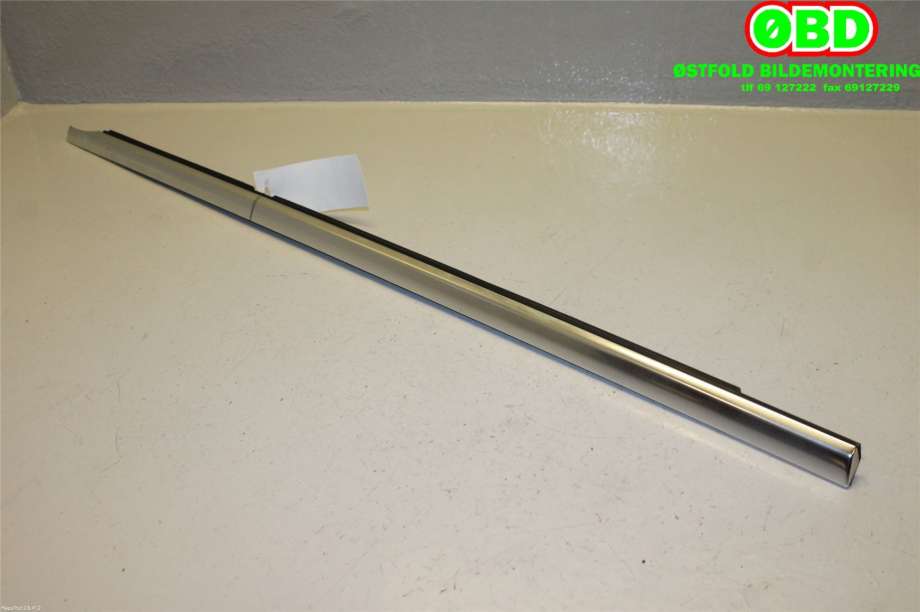 Diverse deler til Mercedes S-Klasse, 2013-2020 (W222) (W222) (MERCEDES|A 222 690 11 80)