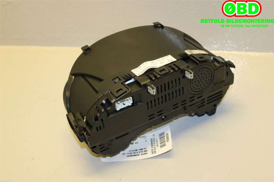 Instrumentpanel til Mercedes GLA 2014-2020 (X156) (X156) (MERCEDES|A 156 900 17 03||1569001703)