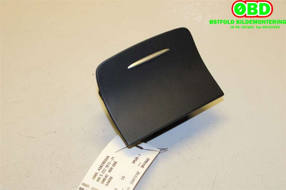 Dashbord askebeger til Mercedes S-Klasse, 2013-2020 (W222) (W222) (MERCEDES|A 222 820 05 09)