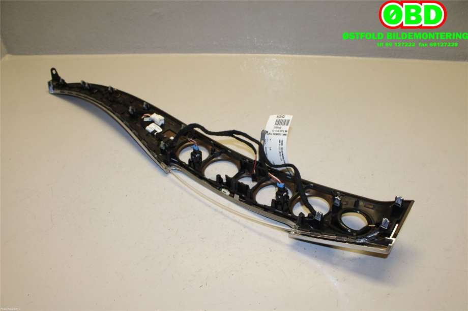 Diverse deler til Mercedes S-Klasse 2013-2020 (W222) (W222) (MERCEDES|A 222 680 22 71|)