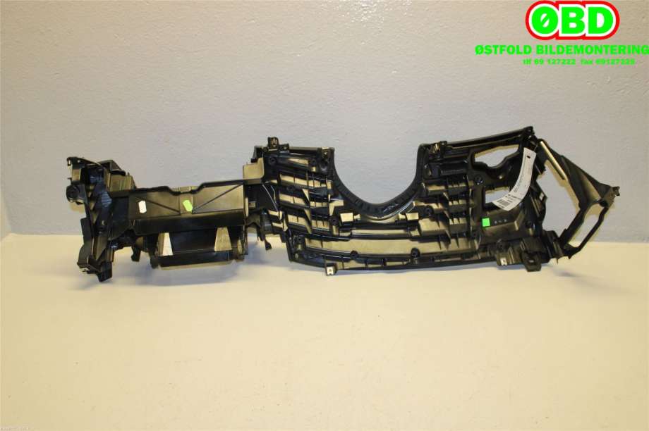 Diverse deler til Mercedes S-Klasse 2013-2020 (W222) (W222) (MERCEDES|)