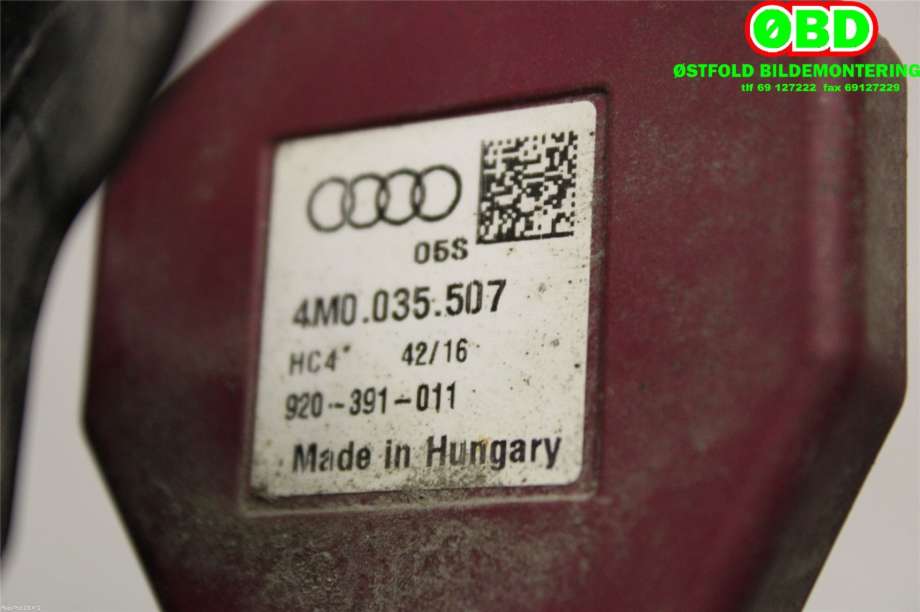 Antenne navigasjon til Audi A3 2012-2016 (Type III, Fase 1)  (AUDI|8V0 035 507||4M0035507)