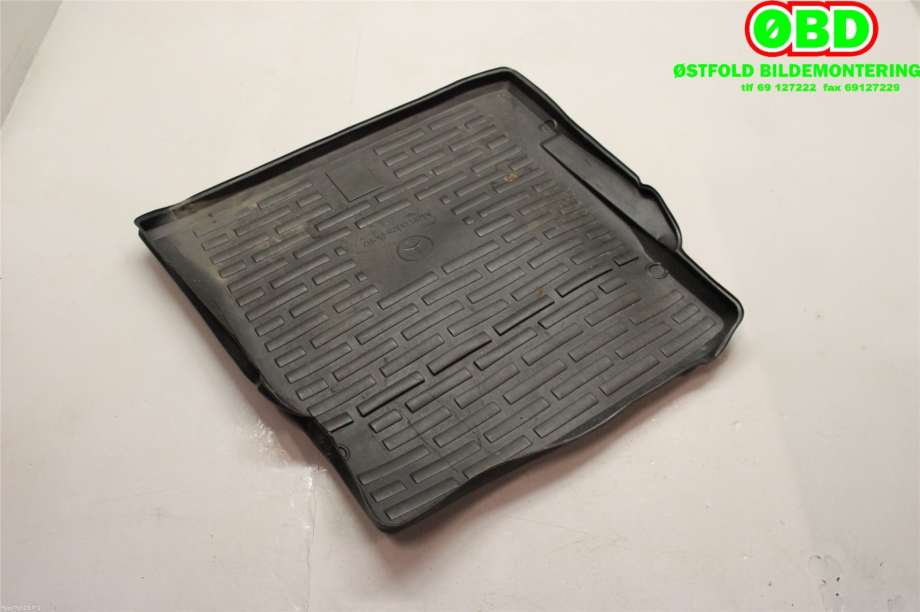 Bagasjerom teppe/gulvplate til Mercedes S-Klasse, 2013-2020 (W222) (W222) (MERCEDES|A 222 814 00 41)