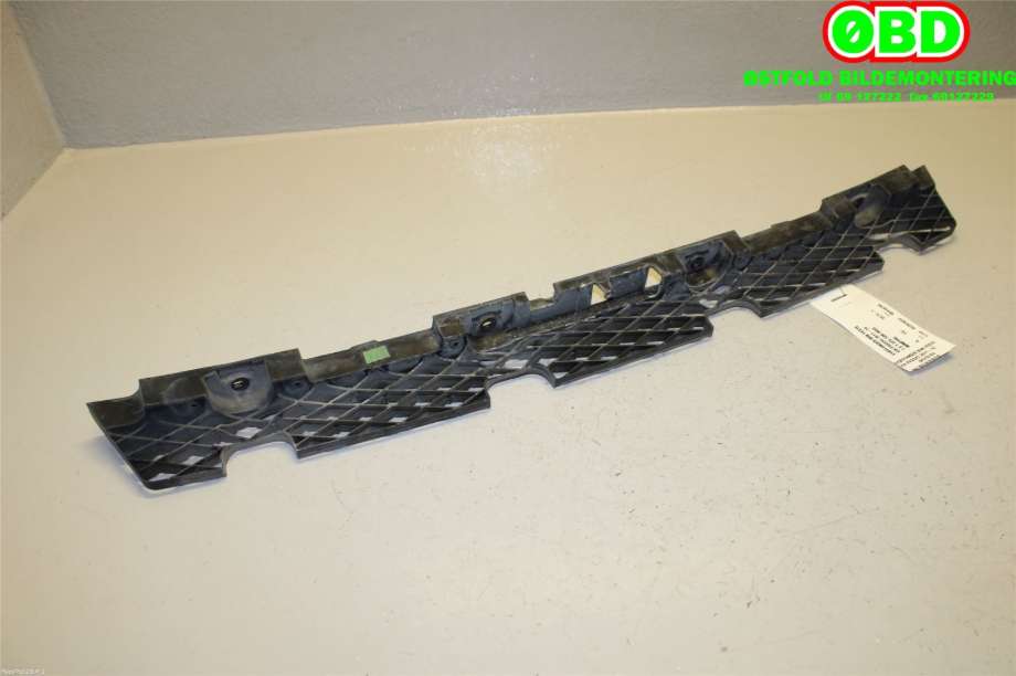 Diverse deler til VW Passat 2011-2015 (B7) (B7) (VOLKSWAGEN|3AF 807 863 C|)