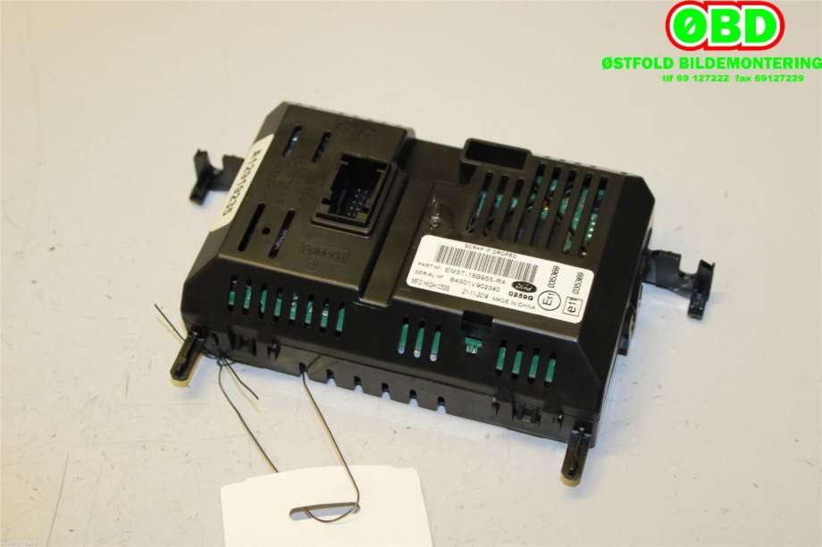 Instrument kjørecomputer til Ford Fiesta 2013-2017 (Type VI, Fase 2)  (FORD|2015325||EM5T18B955RA)