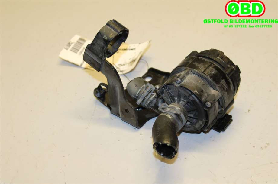 Sirkulasjonspumpe til VW Tiguan 2016-2020 (Type II, Fase 1)  (VOLKSWAGEN|04L 965 567 A||04L965567A)