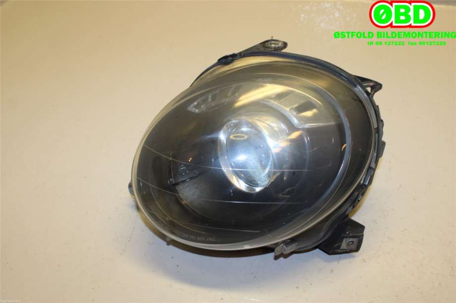 Frontlykt venstre halogen til Fiat 500 2008-2020 (FIAT|68172231AC|)