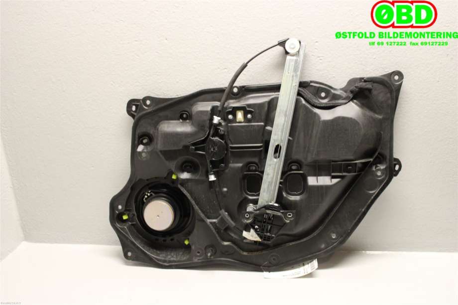 Ruteheis venstre foran til Mazda CX-3 2015-2022  (MAZDA|D10E59590B|)