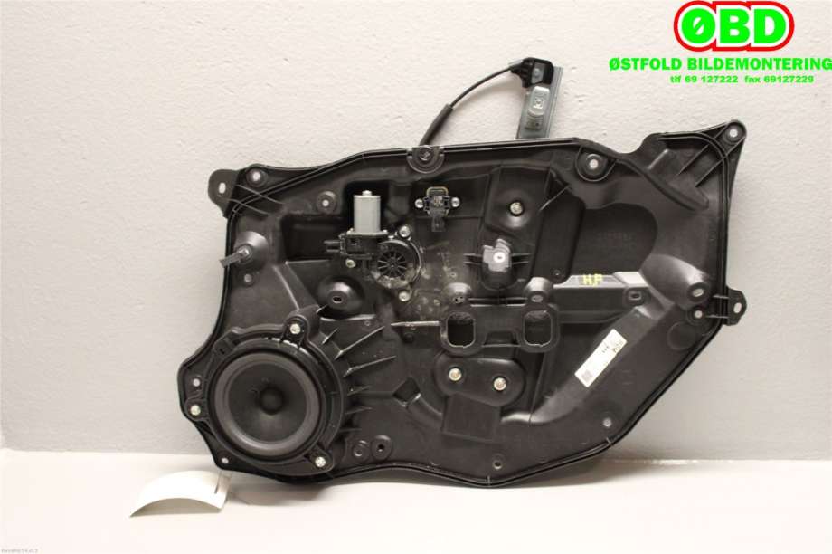 Ruteheis høyre foran til Mazda CX-3 2015-2022 (MAZDA|D10E58590B|)