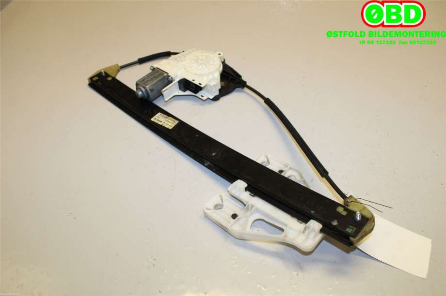 Ruteheis venstre bak til Audi Q5 2008-2012 (Type I, Fase 1) (8R0 839 461 D|8R0 839 461 E|)