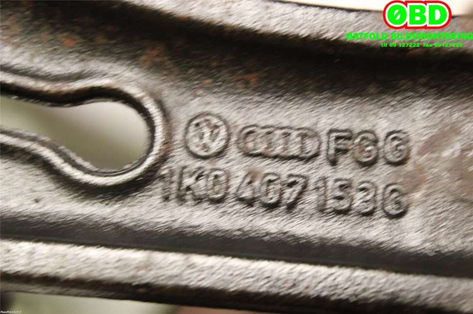 Bærebru høyre foran nedre til Audi A3 2003-2008 (Type II, Fase 1)  (AUDI|1K0 407 152 AC||1K0407153G)