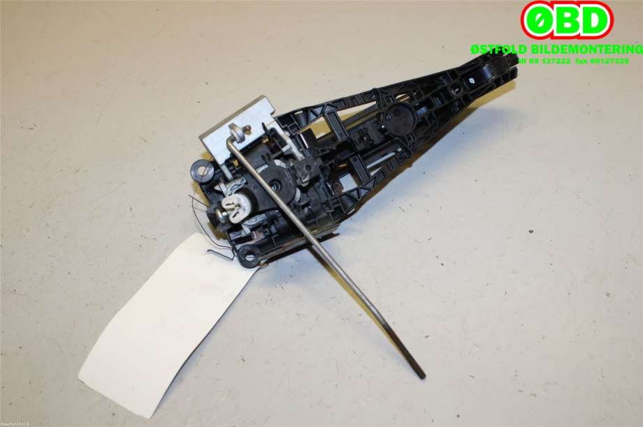 Dørhåndtak utv venstre foran til Opel Insignia A 2009-2014  (OPEL|92233089|1 38 616|)