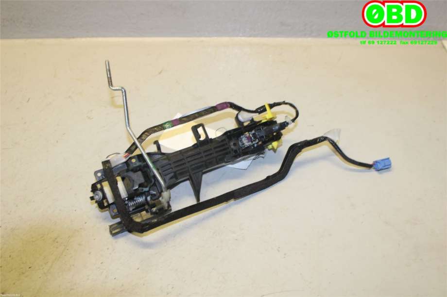 Dørhåndtak utv høyre foran til Toyota Prius +7 2012-2020 (Type III) (stasjonsvogn) (stasjonsvogn) (TOYOTA|6921074030A0|6920130071|)