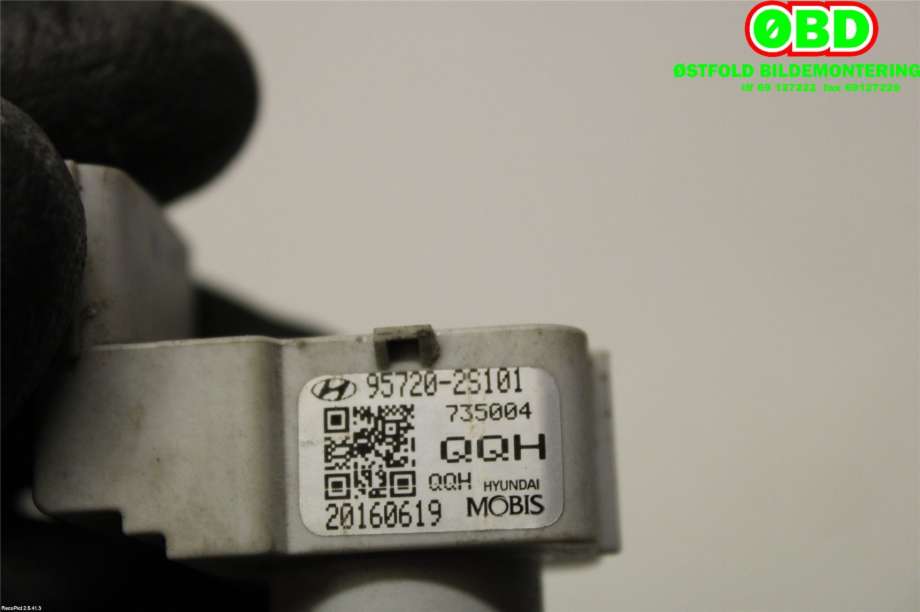 Parkeringssensor bak til Hyundai Ix35 2010-2015 (HYUNDAI|957202S100||957202S101)