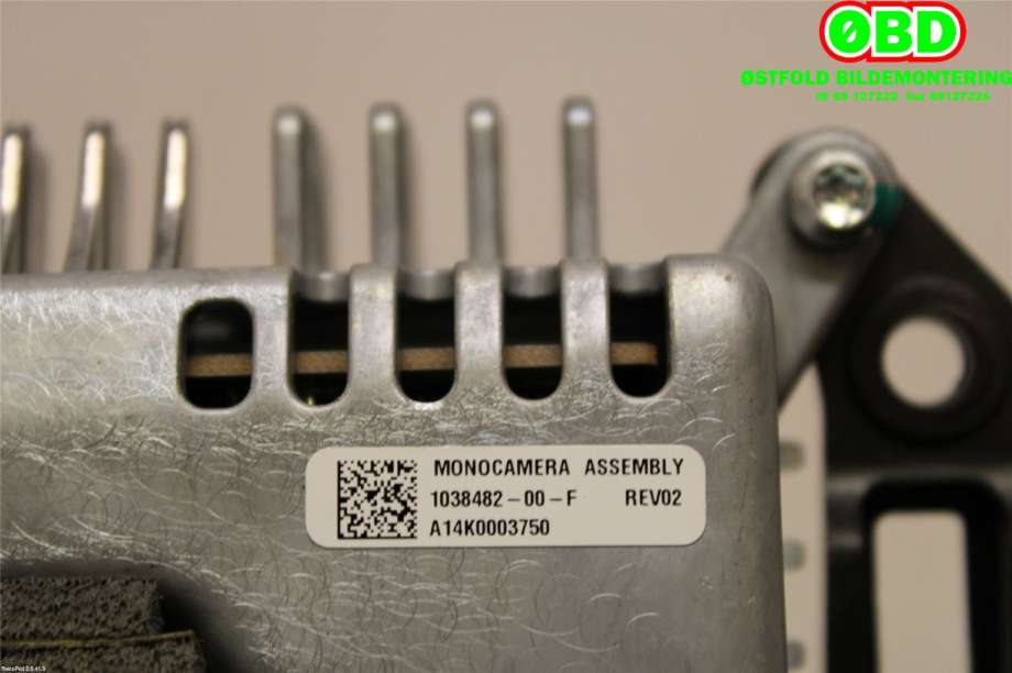 Sensor radar til Tesla Model S 2013-2016 (Fase 1)  (TESLA|103848200F|)