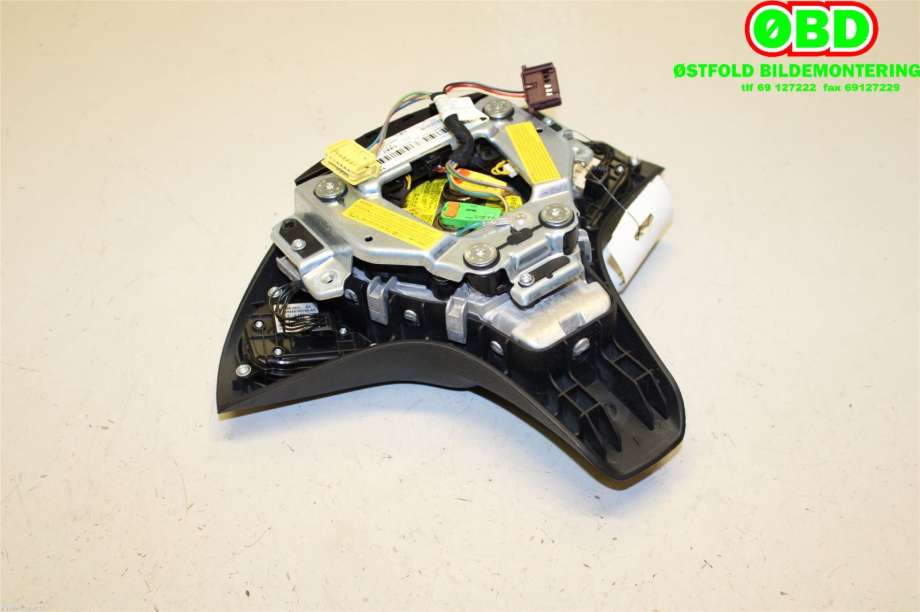 Airbag rattpute til Mercedes GLK 2008-2015 (X204) (X204) (MERCEDES|A 000 860 57 02||2048604502)