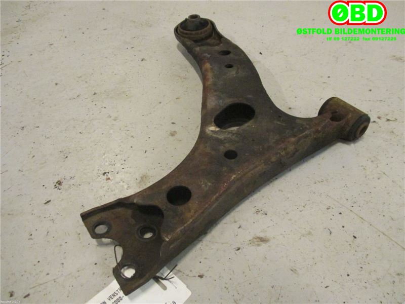 Bærebru venstre foran nedre til Toyota Celica 2000-2005 (Type VII) (TOYOTA|4806920380|4806920381|)