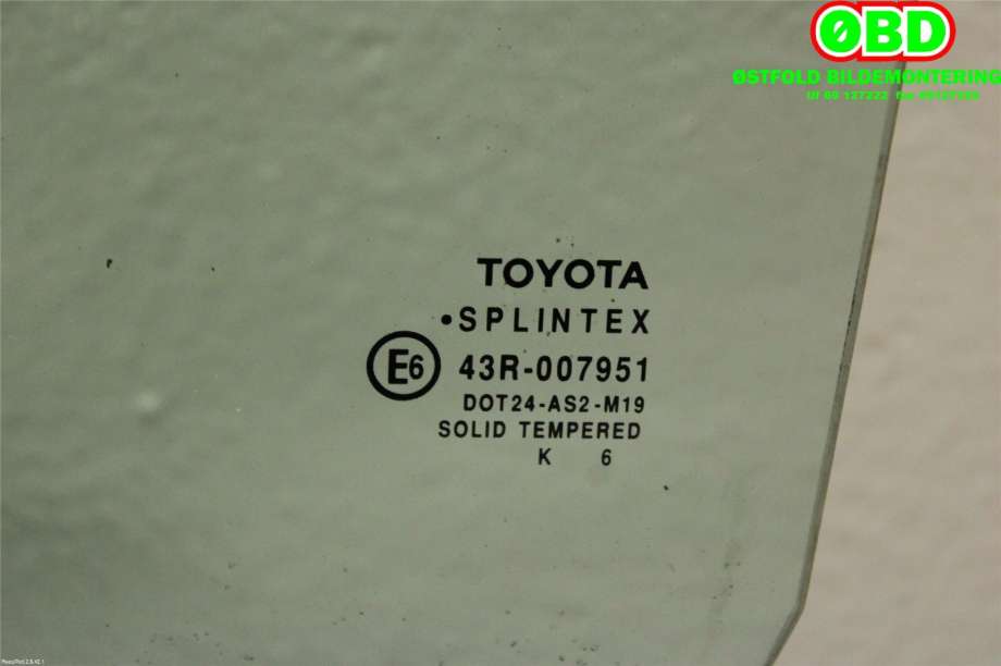 Siderute venstre foran til Toyota Yaris 2006-2009 (Type II, Fase 1) (TOYOTA|681200D070|681200D072|)