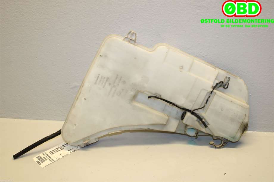 Spylertank til BMW 5-Serie 2010-2017 (F10/F11) (F10/F11) (BMW|61 66 7 269 667|)