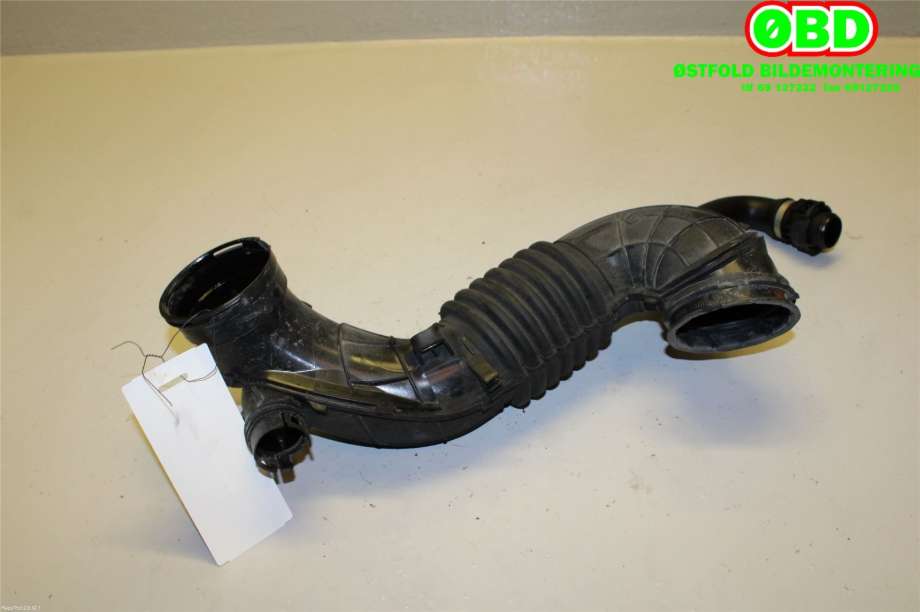 Turbo rør til BMW 3-Serie 2012-2018 (F30/F31/F34) (F30/F31/F34) (BMW|13 71 7 810 745||7810745)