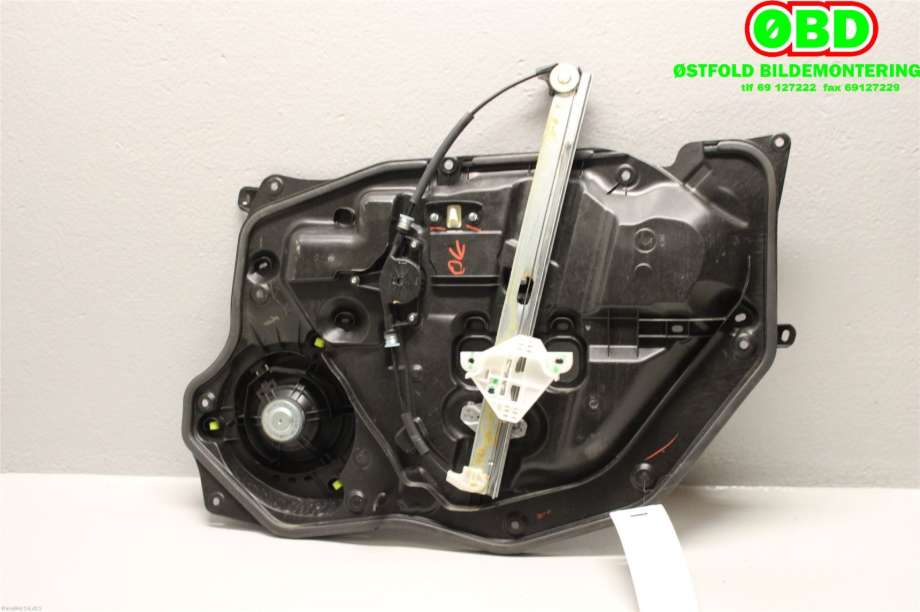Ruteheis venstre foran til Mazda 2 2015-2019 (Type III, Fase 1) (MAZDA|DA6C59590|)
