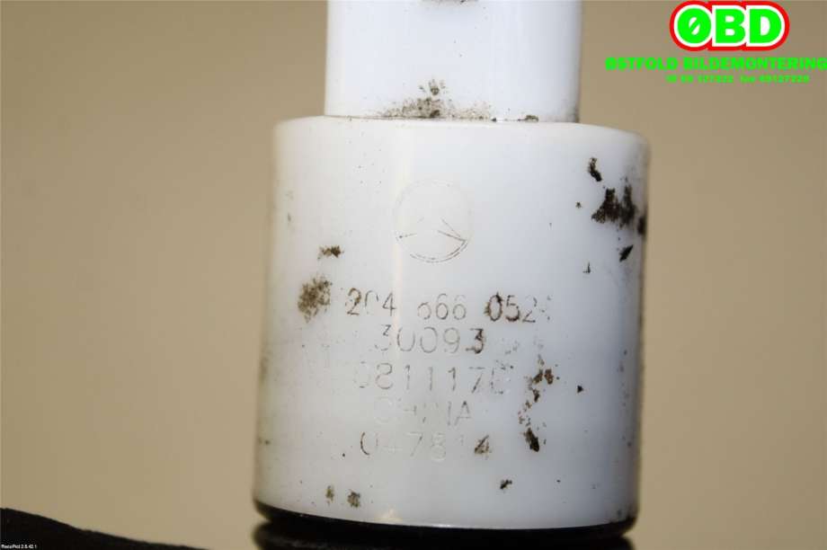 Spylerpumpe foran til Mercedes GLK 2008-2015 (X204) (X204) (MERCEDES|A 204 866 05 21||2048660521)
