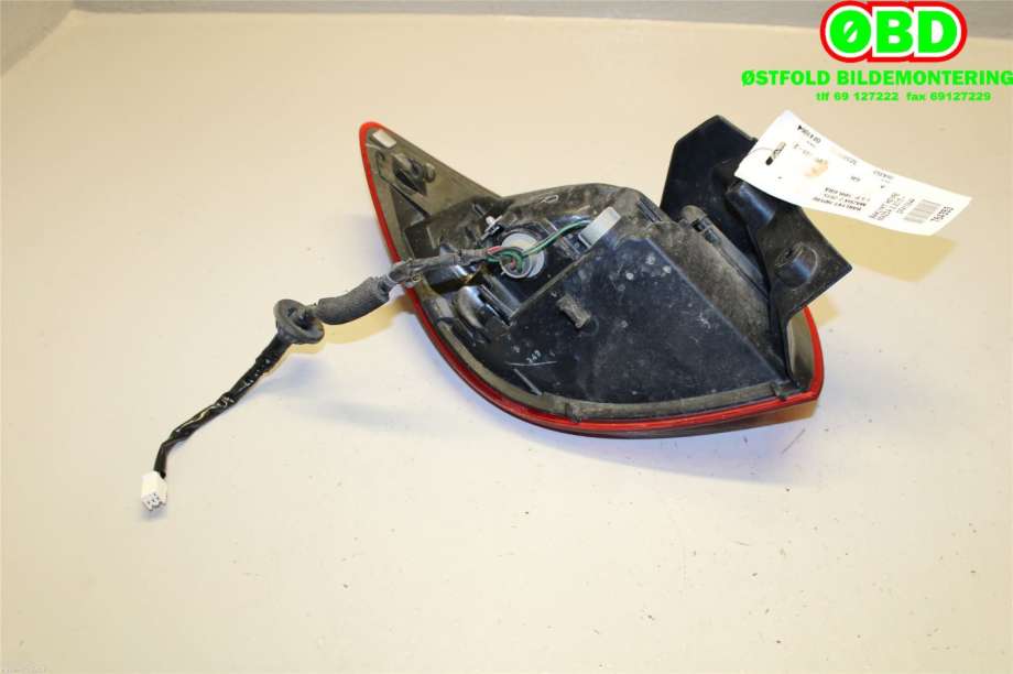 Baklykt høyre til Mazda 2 2015-2019 (Type III, Fase 1)  (MAZDA|DB5J51150D|)