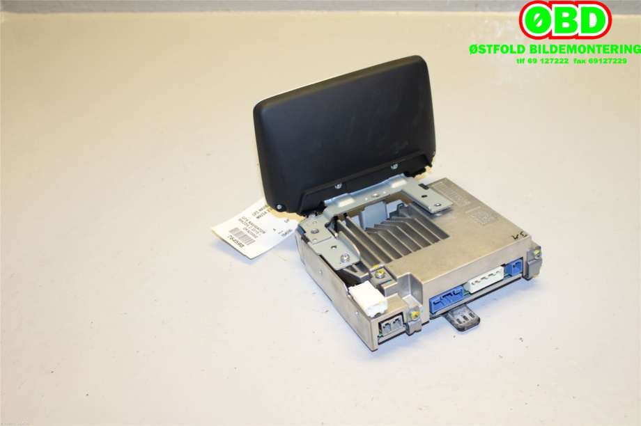 Bilstereo navigasjon til Mazda 2 2015-2019 (Type III, Fase 1)  (MAZDA|DC3L669C0E|D09H611J0A)