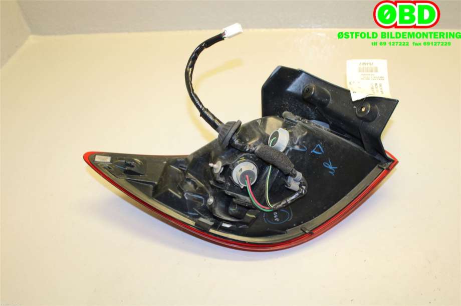 Baklykt høyre til Mazda 2 2015-2019 (Type III, Fase 1)  (MAZDA|DB5J51150D|)