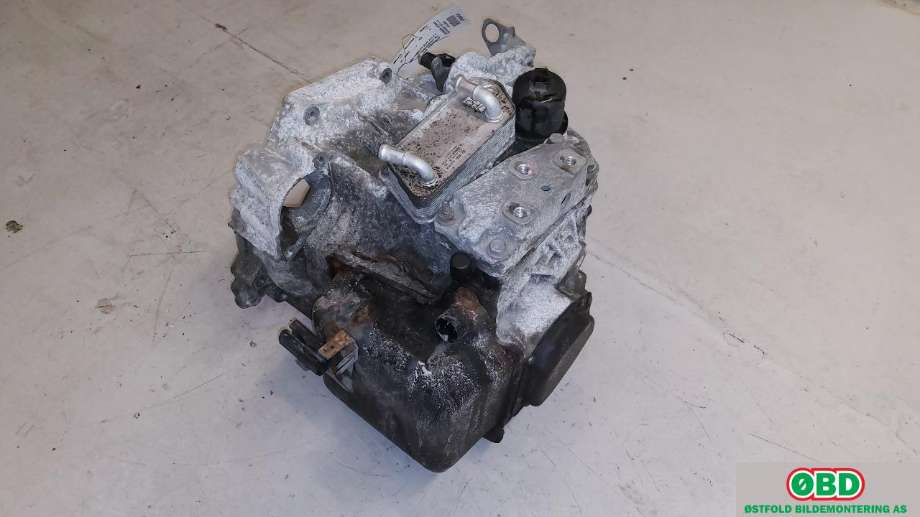 Girkasse automat til VW Passat 2011-2015 (B7) (B7) (VOLKSWAGEN|02E 300 054 J|)