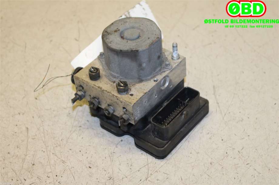 ABS sentral til Mercedes B-Klasse 2011-2018 (W246) (W246) (MERCEDES|A 008 431 01 12|A 008 431 76 12|)