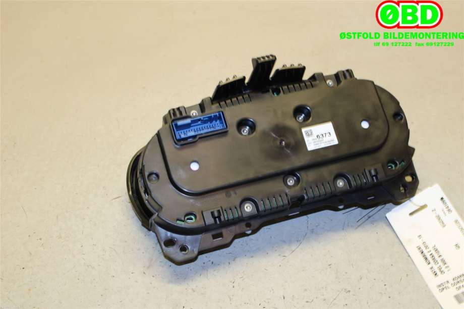 Instrumentpanel til Opel Corsa E 2015-2019  (OPEL|39056373|)