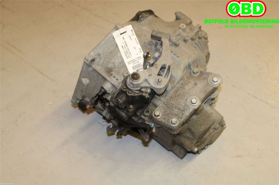 Girkasse manuell til Opel Corsa E 2015-2019 (OPEL|55490140|)