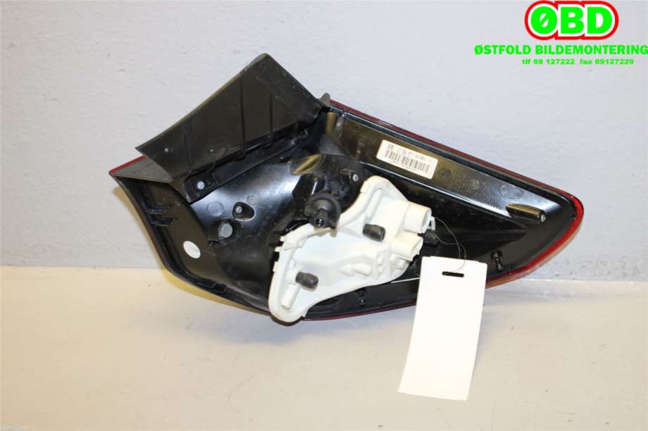 Baklykt venstre til Opel Astra J 2010-2015 (OPEL|13319949|1222209|13306577)