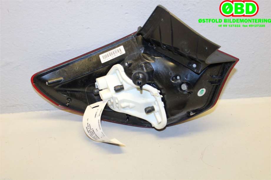 Baklykt høyre til Opel Astra J 2010-2015 (OPEL|13319948|)