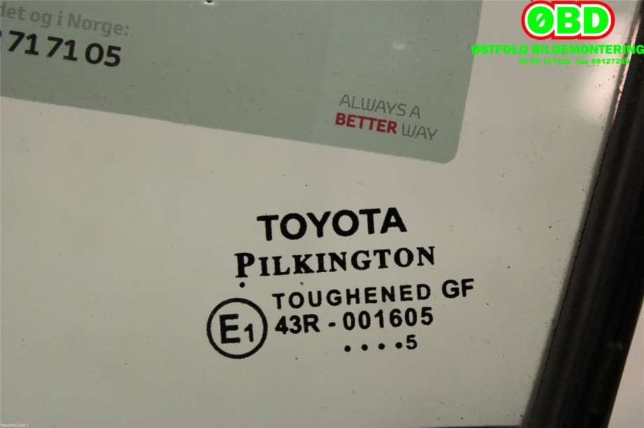 Diverse deler til Toyota Avensis 2015-2019 (Type III, Fase 2)  (TOYOTA|6812605010|)