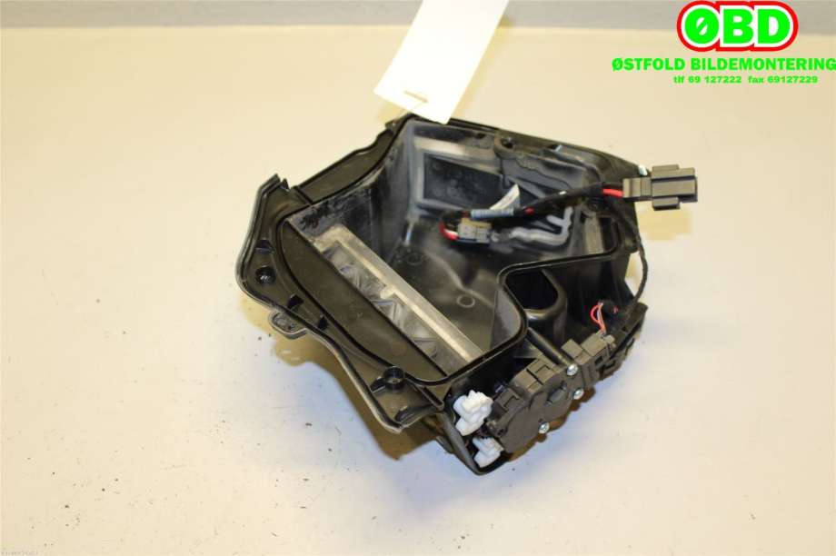 Varmeapparat diverse til BMW 5-Serie 2010-2017 (F10/F11) (F10/F11) (BMW||64119204485)