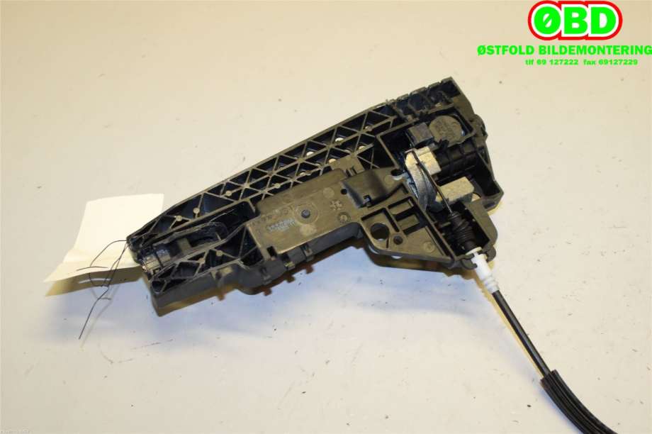 Dørhåndtak utv høyre foran til Audi Q5 2008-2012 (Type I, Fase 1)  (AUDI|8T0 837 205 A|8T0 837 886 B|)