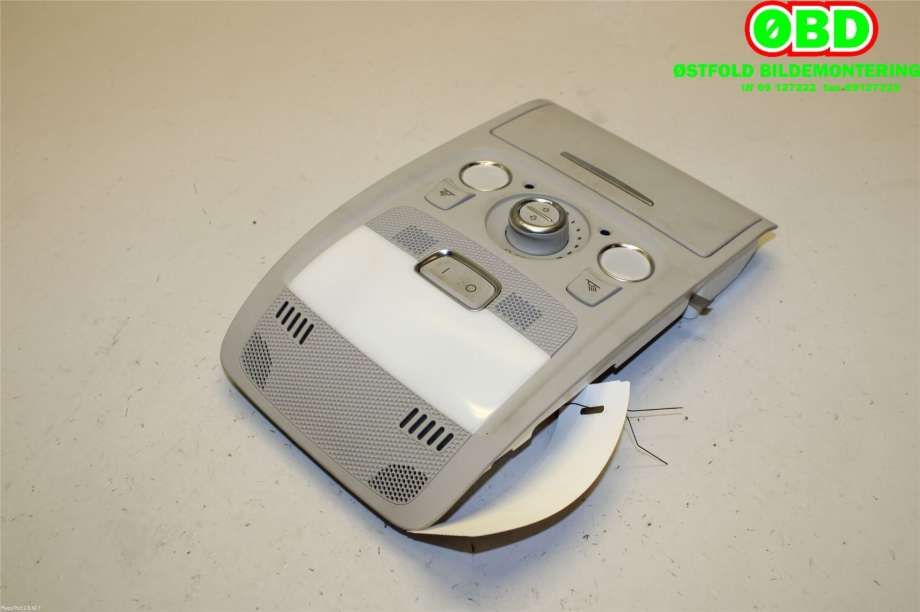 Tak konsoll til Audi Q5 2008-2012 (Type I, Fase 1) (AUDI|8T0 947 140||8T0947135F)